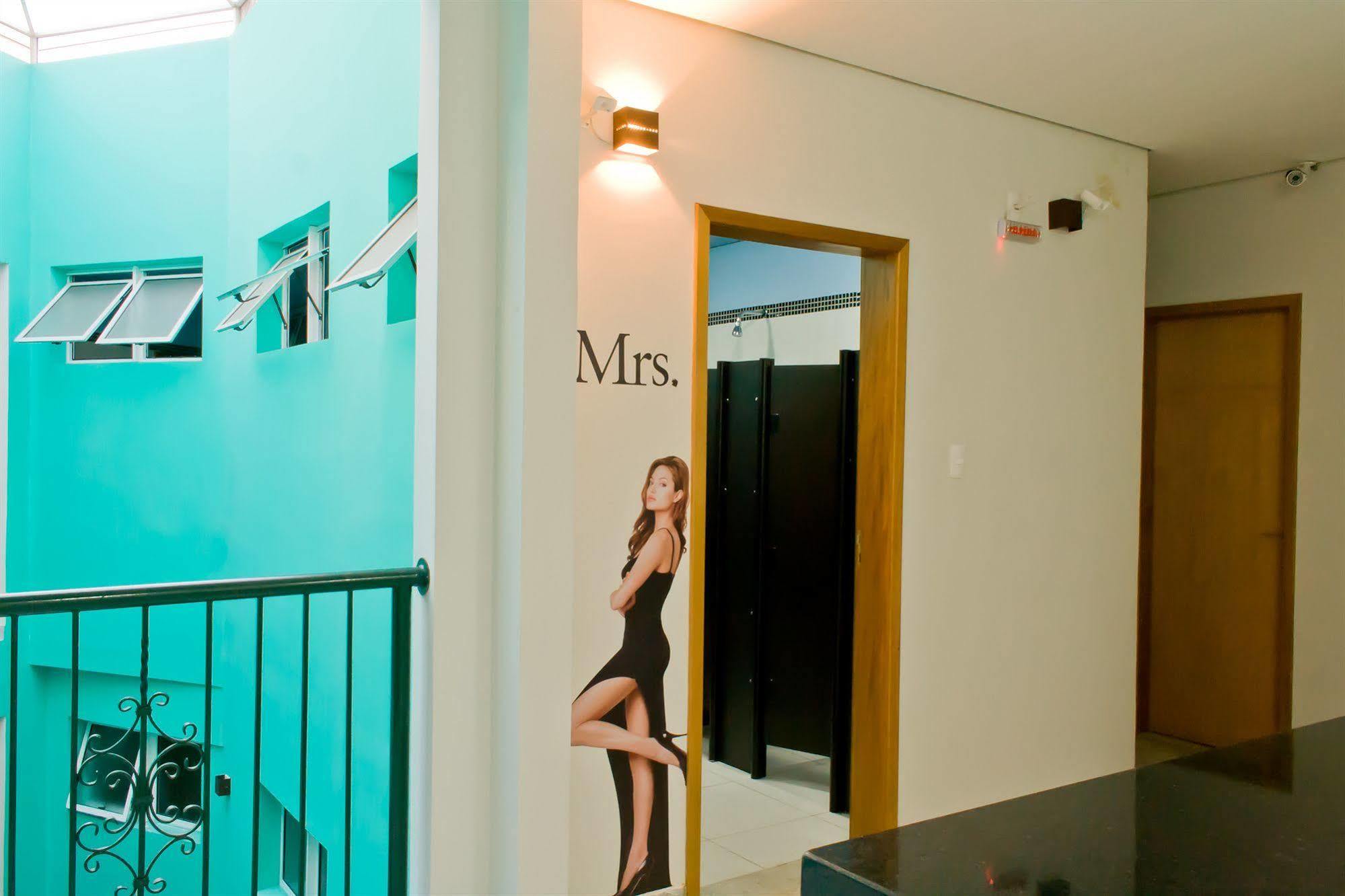 Bh Boutique Hostel 벨루오리존치 외부 사진